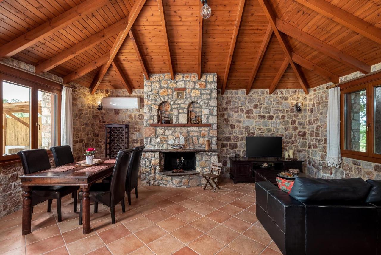 Pastida Filerolia Stone Houseヴィラ エクステリア 写真