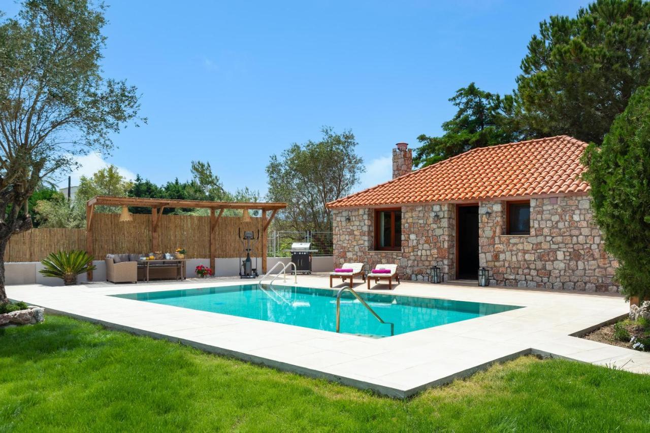 Pastida Filerolia Stone Houseヴィラ エクステリア 写真
