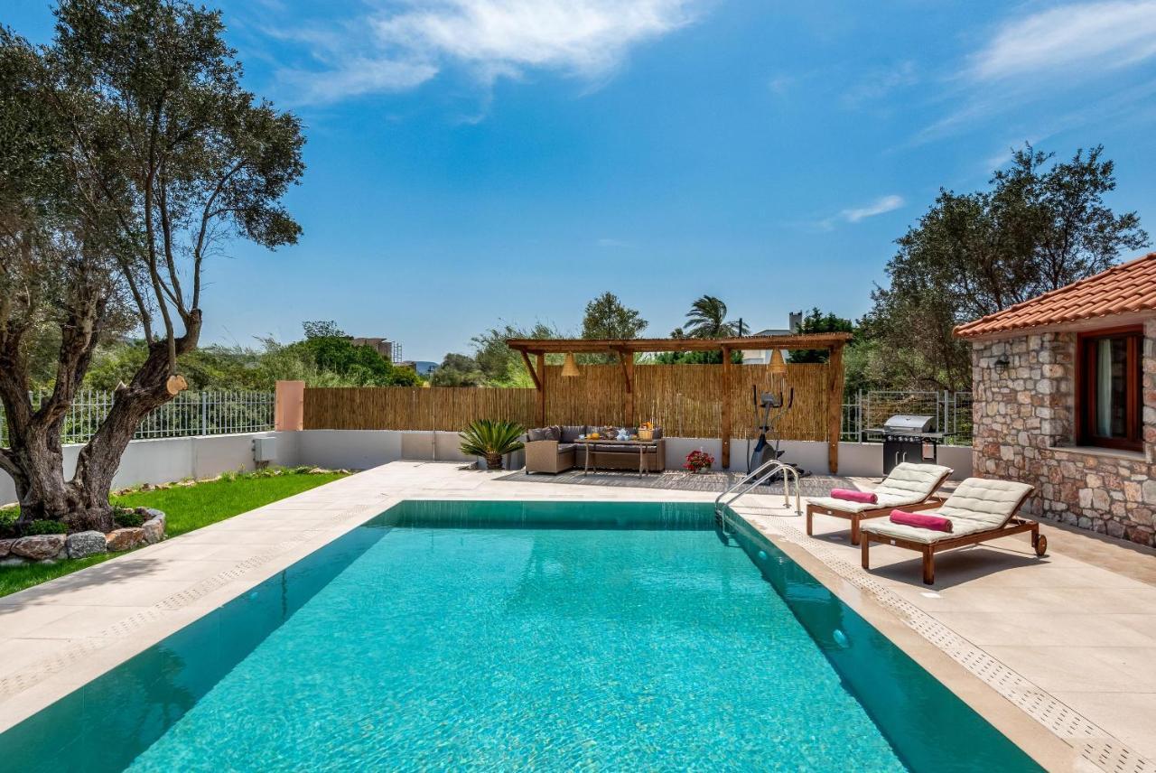 Pastida Filerolia Stone Houseヴィラ エクステリア 写真