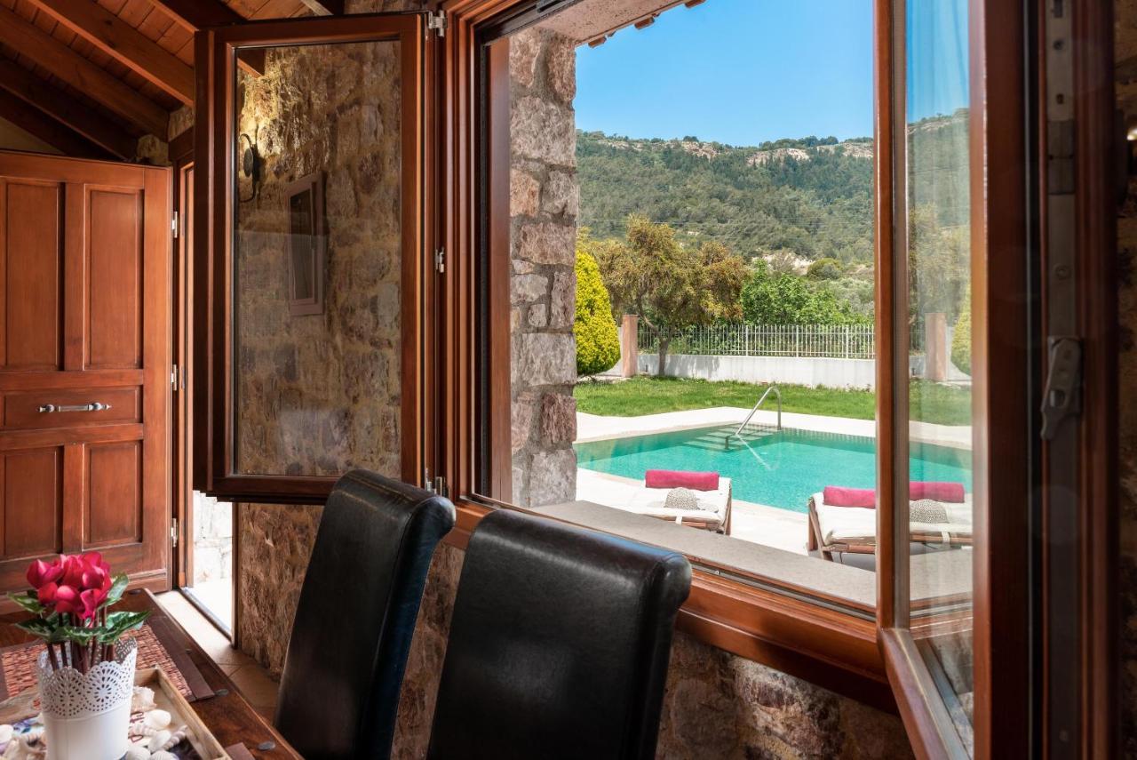 Pastida Filerolia Stone Houseヴィラ エクステリア 写真