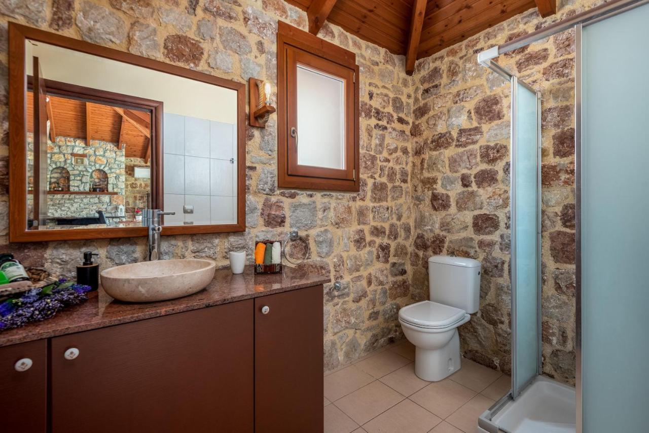 Pastida Filerolia Stone Houseヴィラ エクステリア 写真